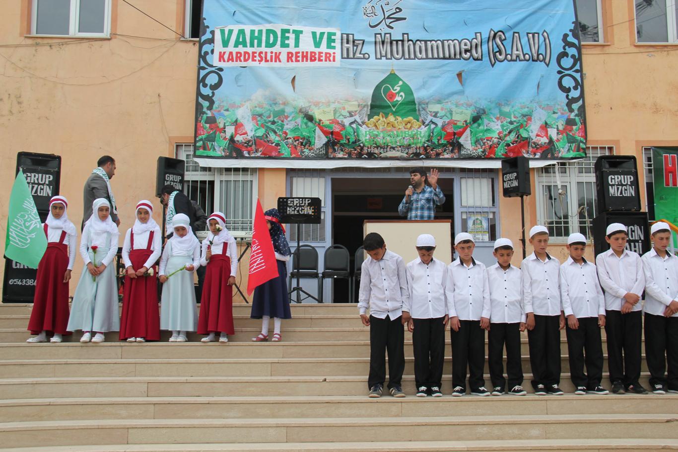 Dicle'nin Yeşil Sırt köyünde Kutlu Doğum etkinliği Dicle'nin Yeşil Sırt köyünde Kutlu Doğum etkinliği